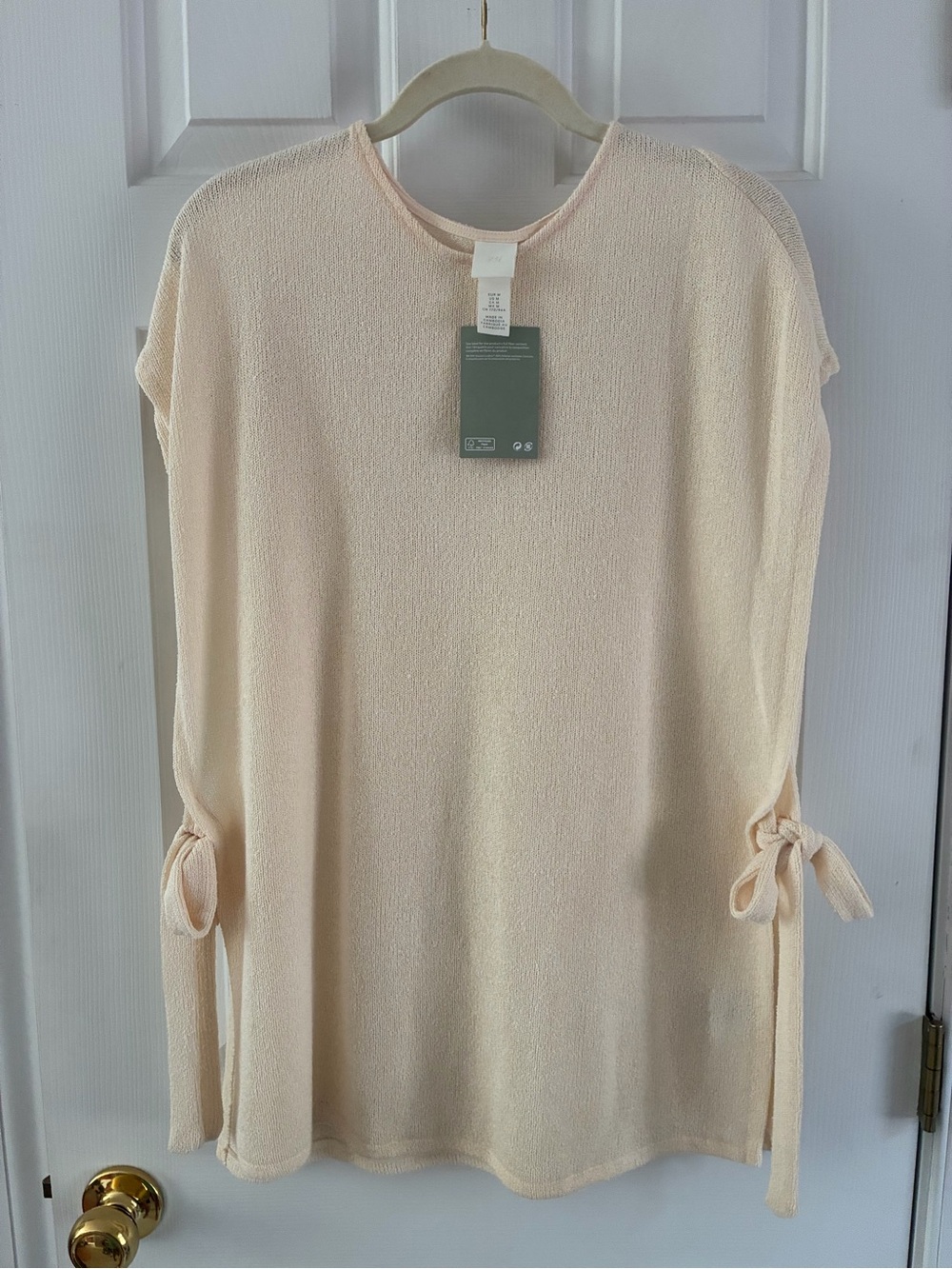H&M Cream Tie-Side Crewneck Sweater Top